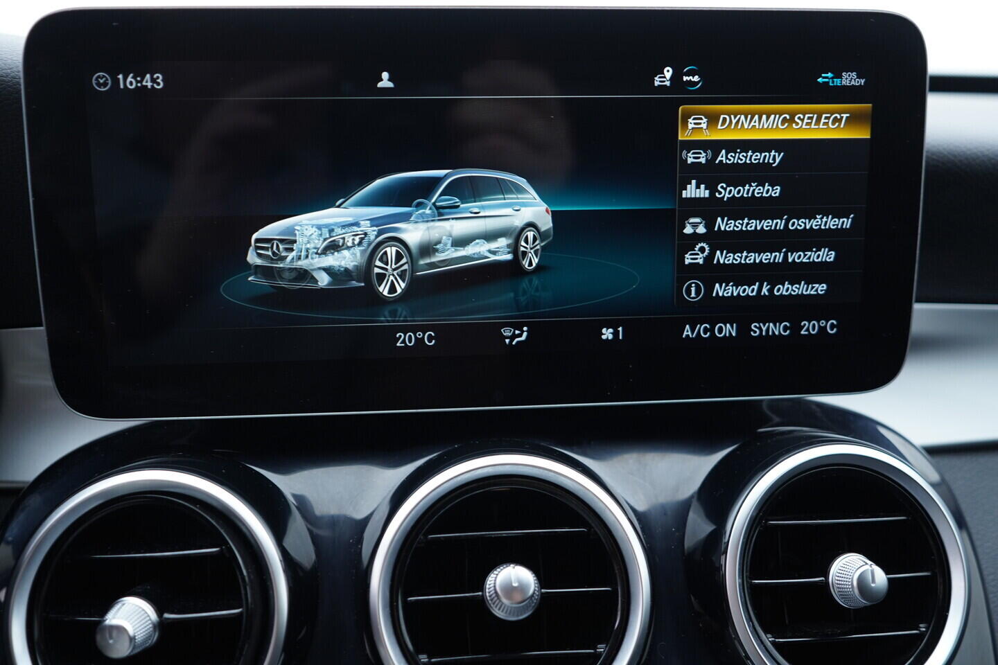 OV190V11199_37.webp_C200  1.6 CDi 118 kW automat