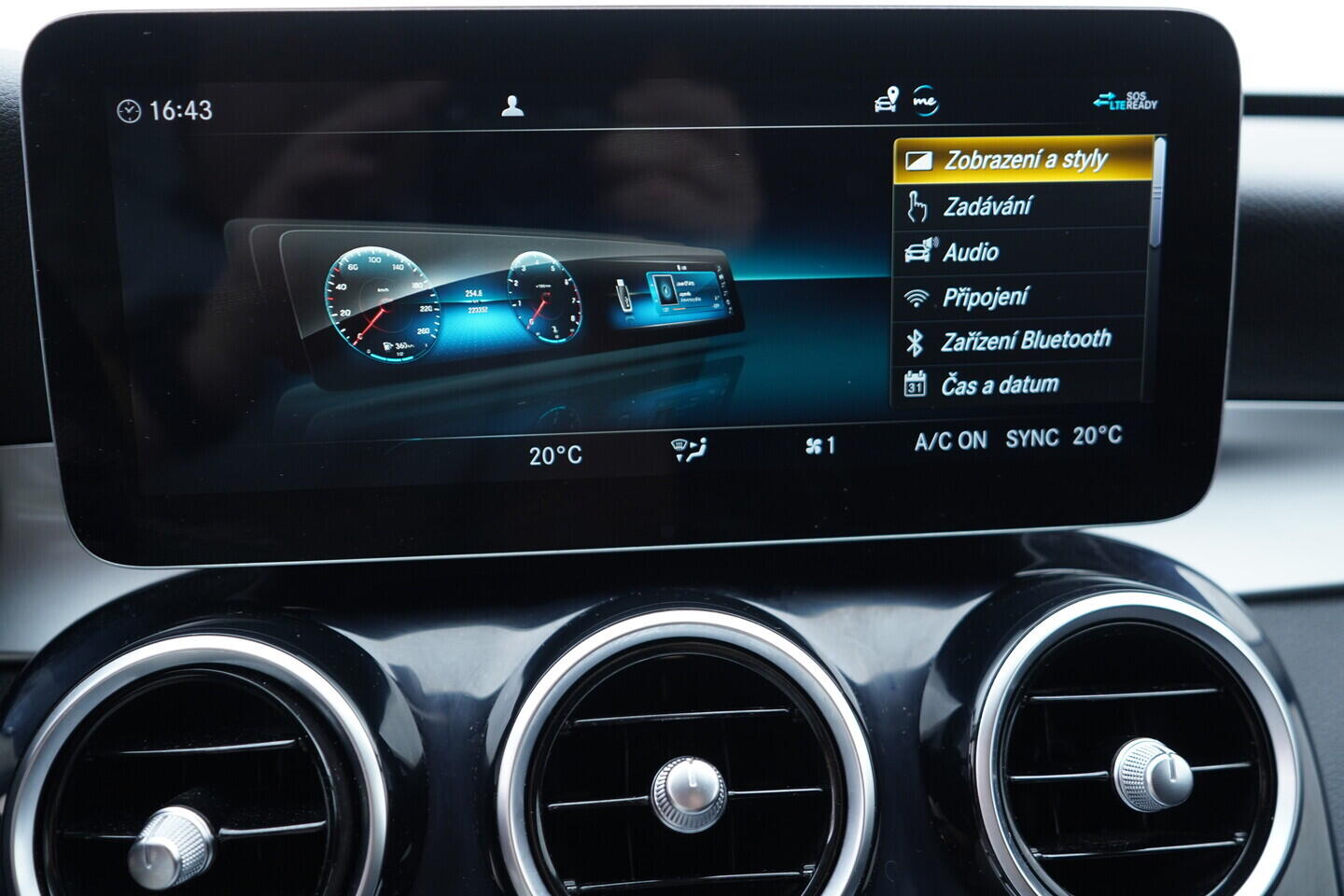 OV190V11199_38.webp_C200  1.6 CDi 118 kW automat