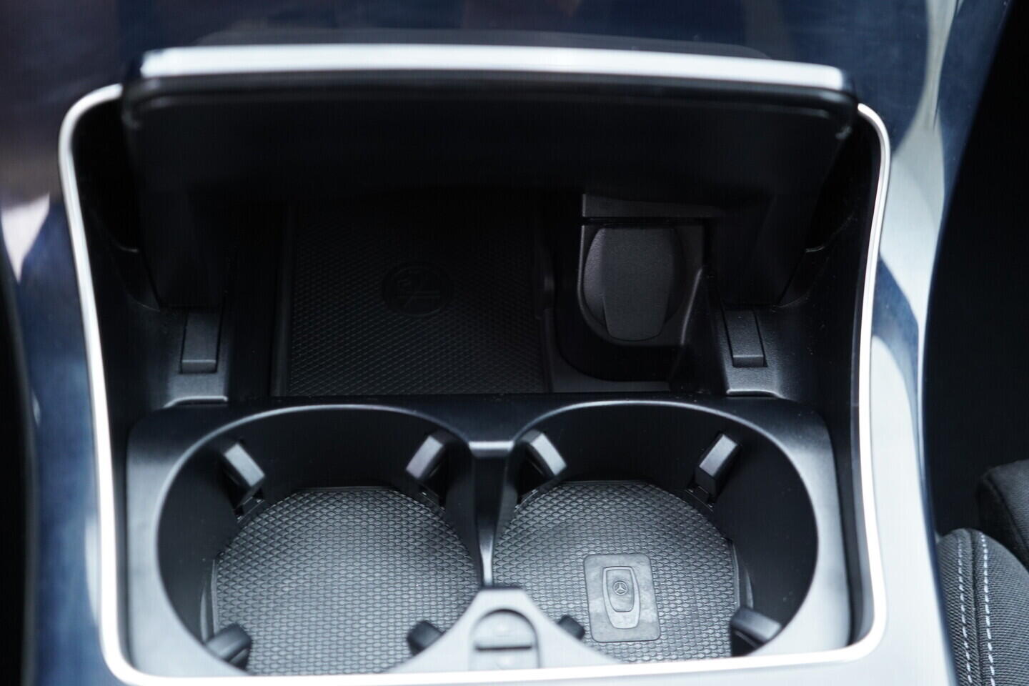 OV190V11199_42.webp_C200  1.6 CDi 118 kW automat