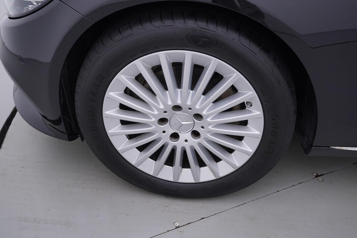 OV190V11199_52.webp_C200  1.6 CDi 118 kW automat