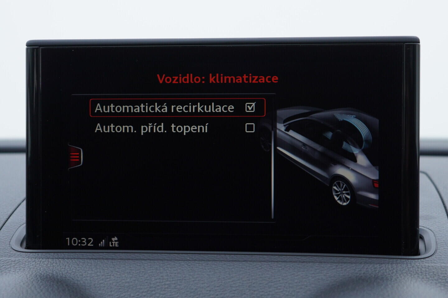 OV190V11201_31.webp_A3 SPORTBACK  1.6 TDI 85 kW manuál