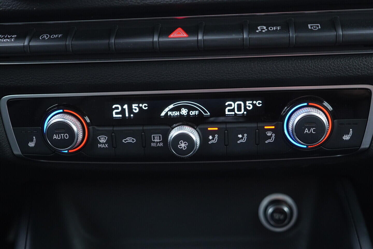 OV190V11201_34.webp_A3 SPORTBACK  1.6 TDI 85 kW manuál