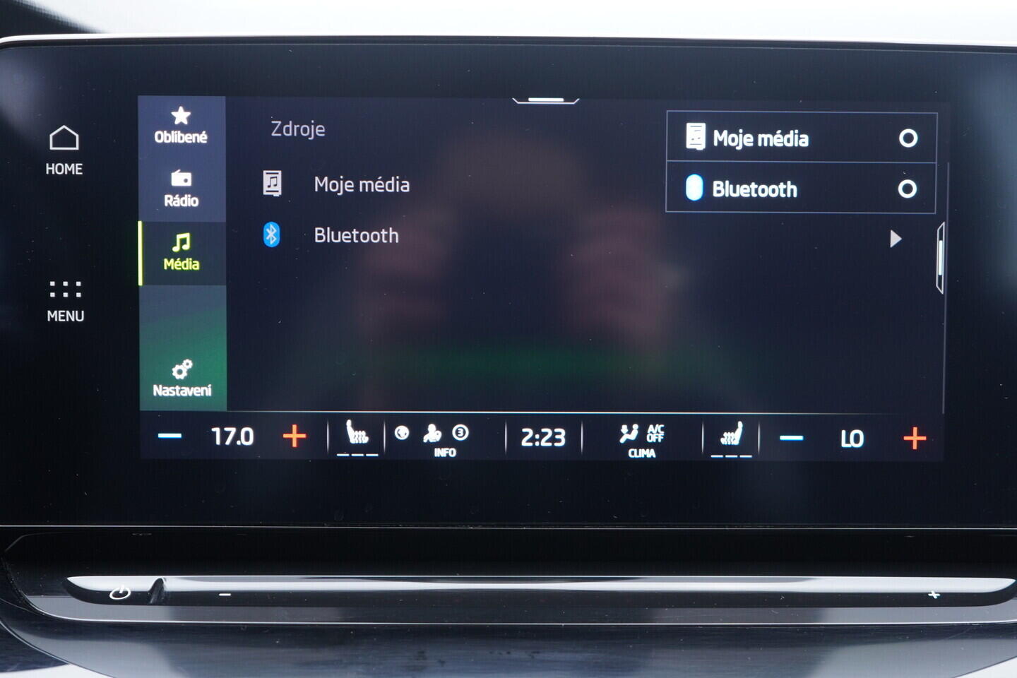 OV190V11206_30.webp_OCTAVIA Style Plus 2.0 TDI 110 kW manuál, DPH