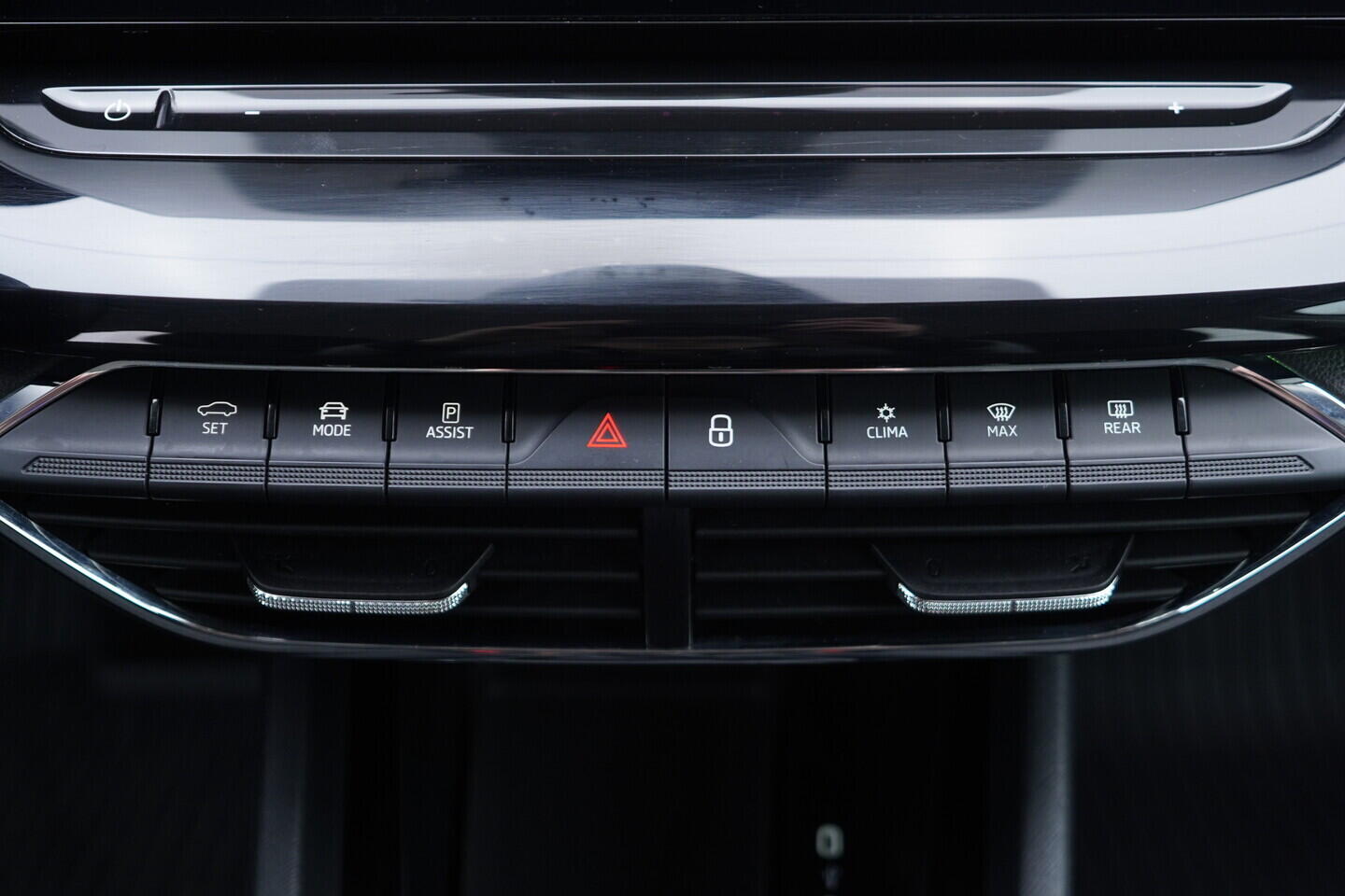 OV190V11206_32.webp_OCTAVIA Style Plus 2.0 TDI 110 kW manuál, DPH