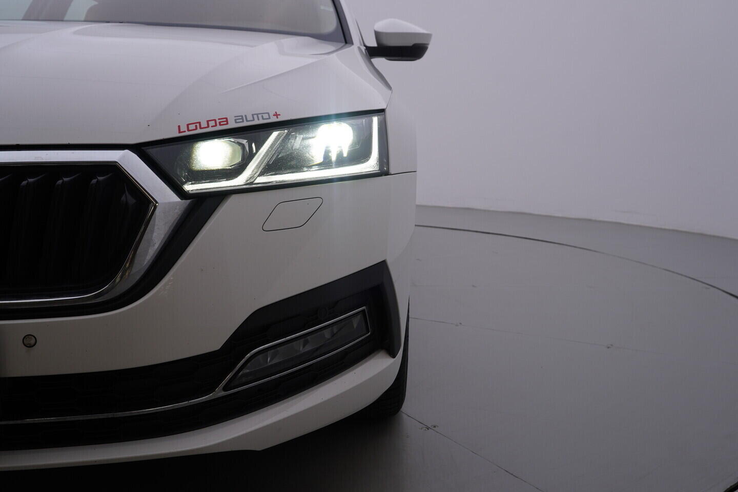 OV190V11206_45.webp_OCTAVIA Style Plus 2.0 TDI 110 kW manuál, DPH