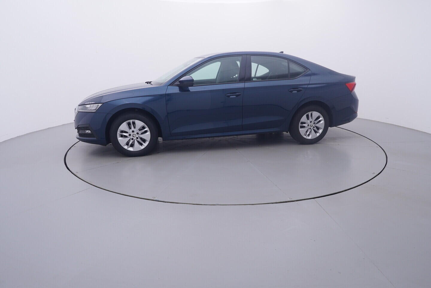 OV190V11212_11.webp_OCTAVIA Ambition 2.0 TDI 85 kW manuál, DPH