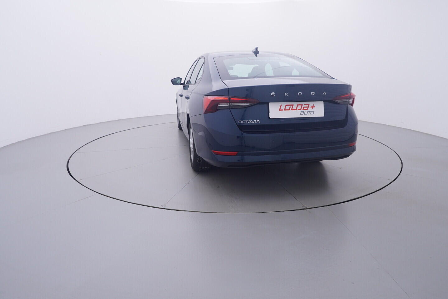 OV190V11212_13.webp_OCTAVIA Ambition 2.0 TDI 85 kW manuál, DPH
