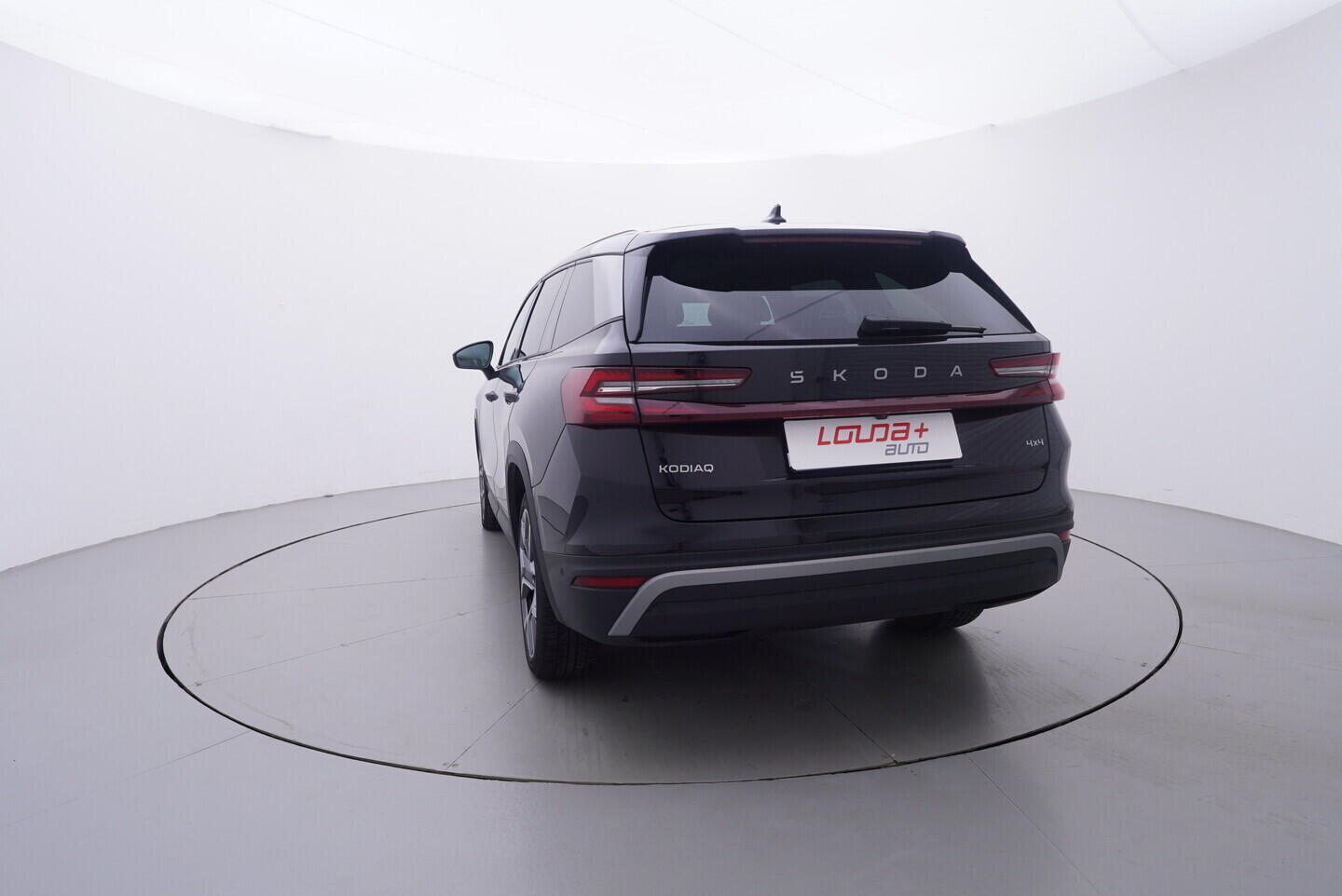 OV190V11218_13.webp_KODIAQ Exclusive Selection 2.0 TDI 142 kW automat, DPH