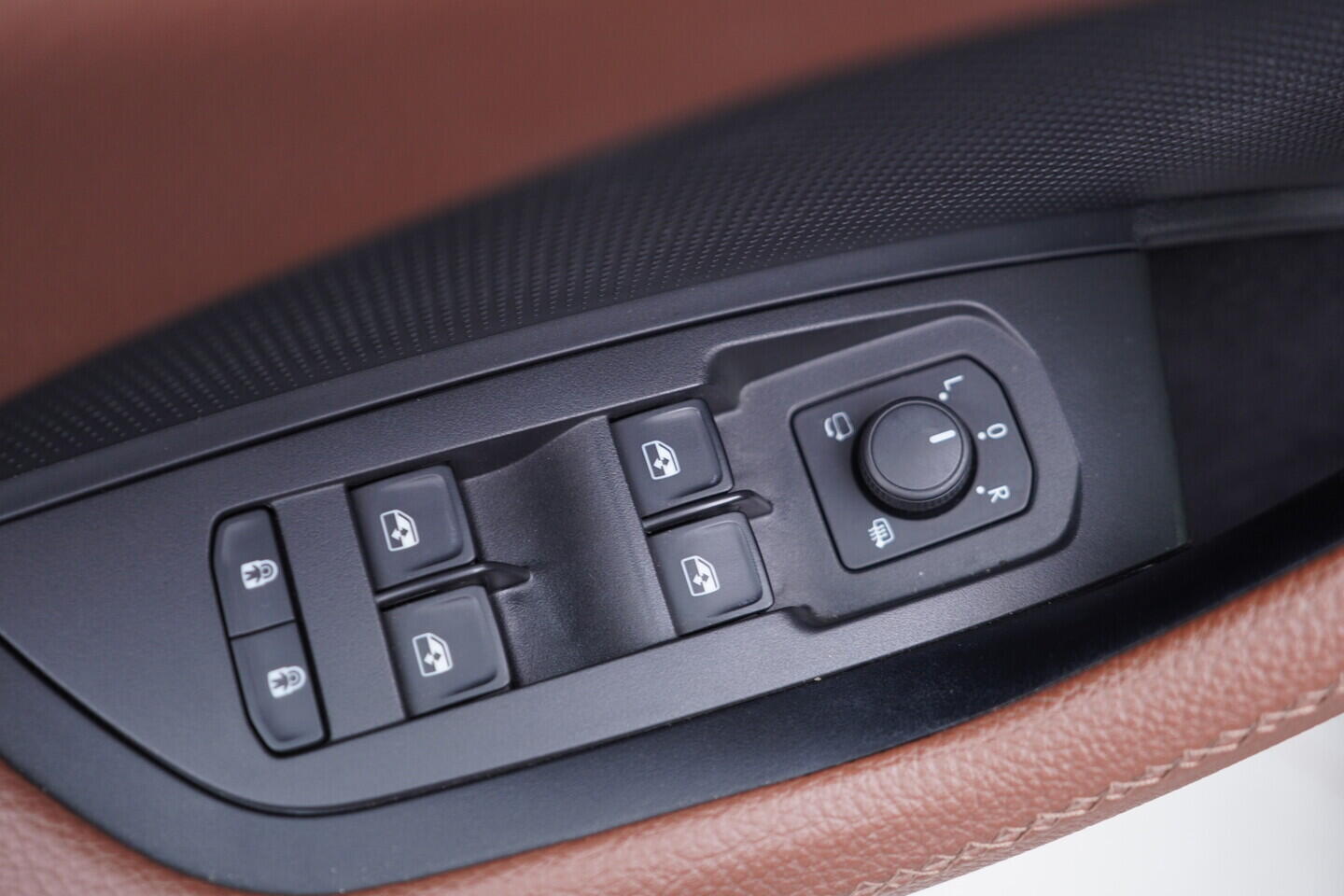 OV190V11218_20.webp_KODIAQ Exclusive Selection 2.0 TDI 142 kW automat, DPH