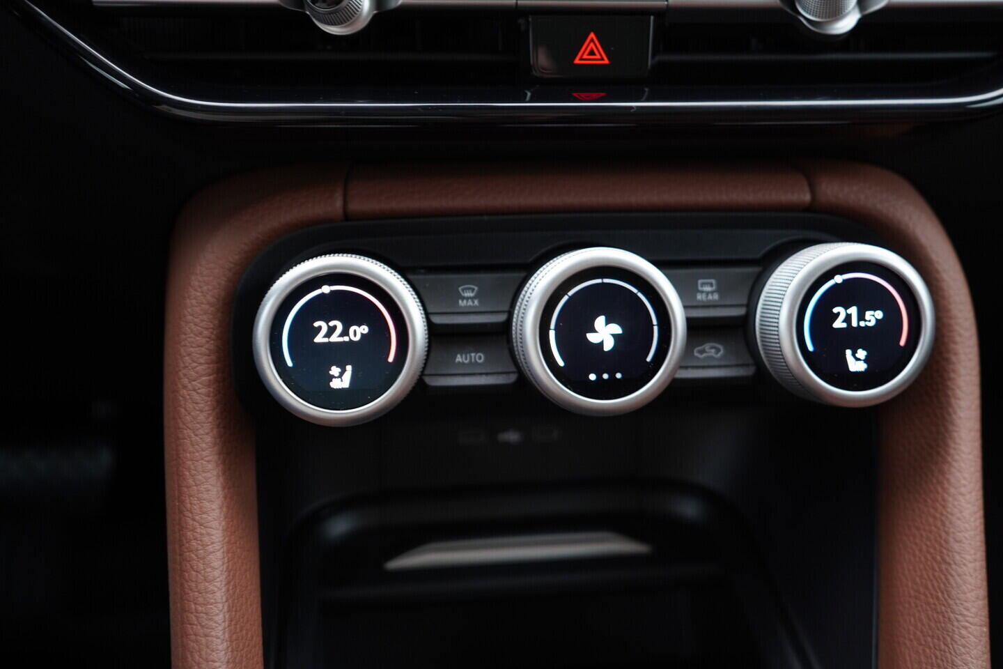 OV190V11218_37.webp_KODIAQ Exclusive Selection 2.0 TDI 142 kW automat, DPH