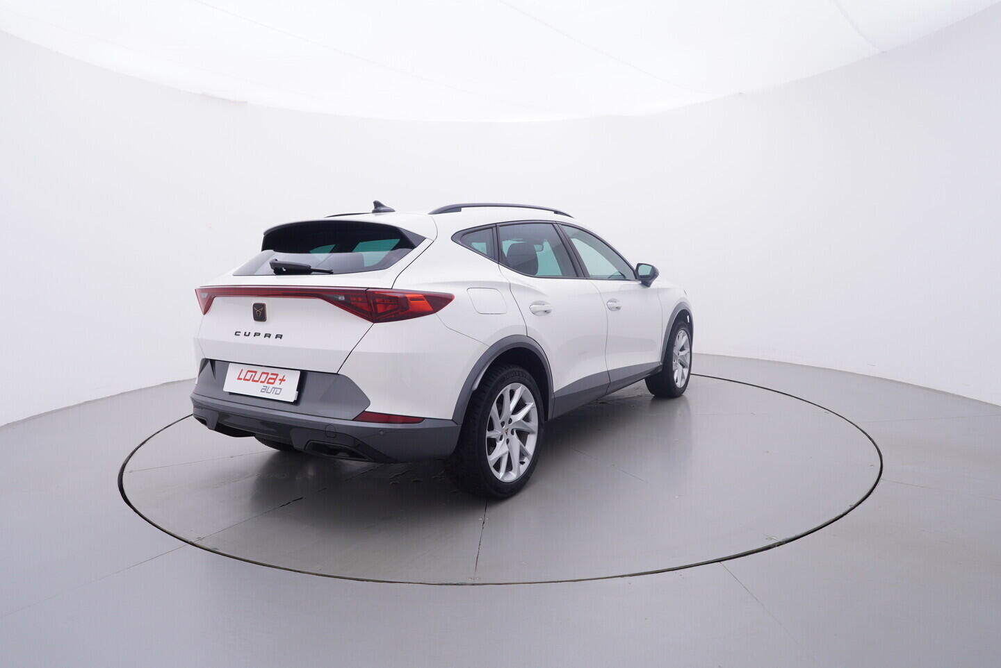 OV190V11219_14.webp_FORMENTOR  1.5 TSI 110 kW automat, DPH