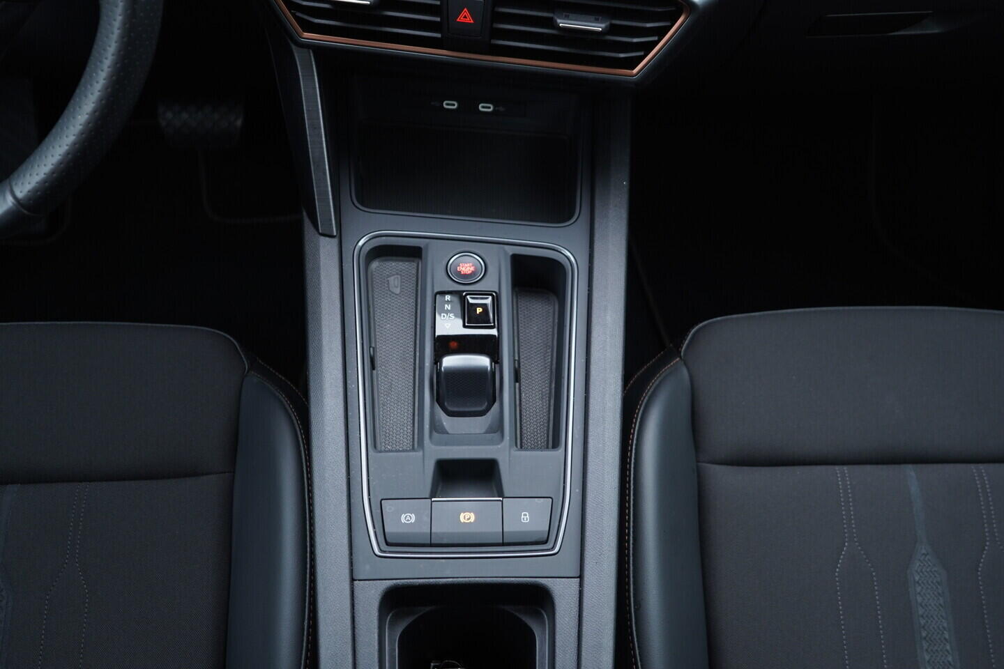 OV190V11219_32.webp_FORMENTOR  1.5 TSI 110 kW automat, DPH