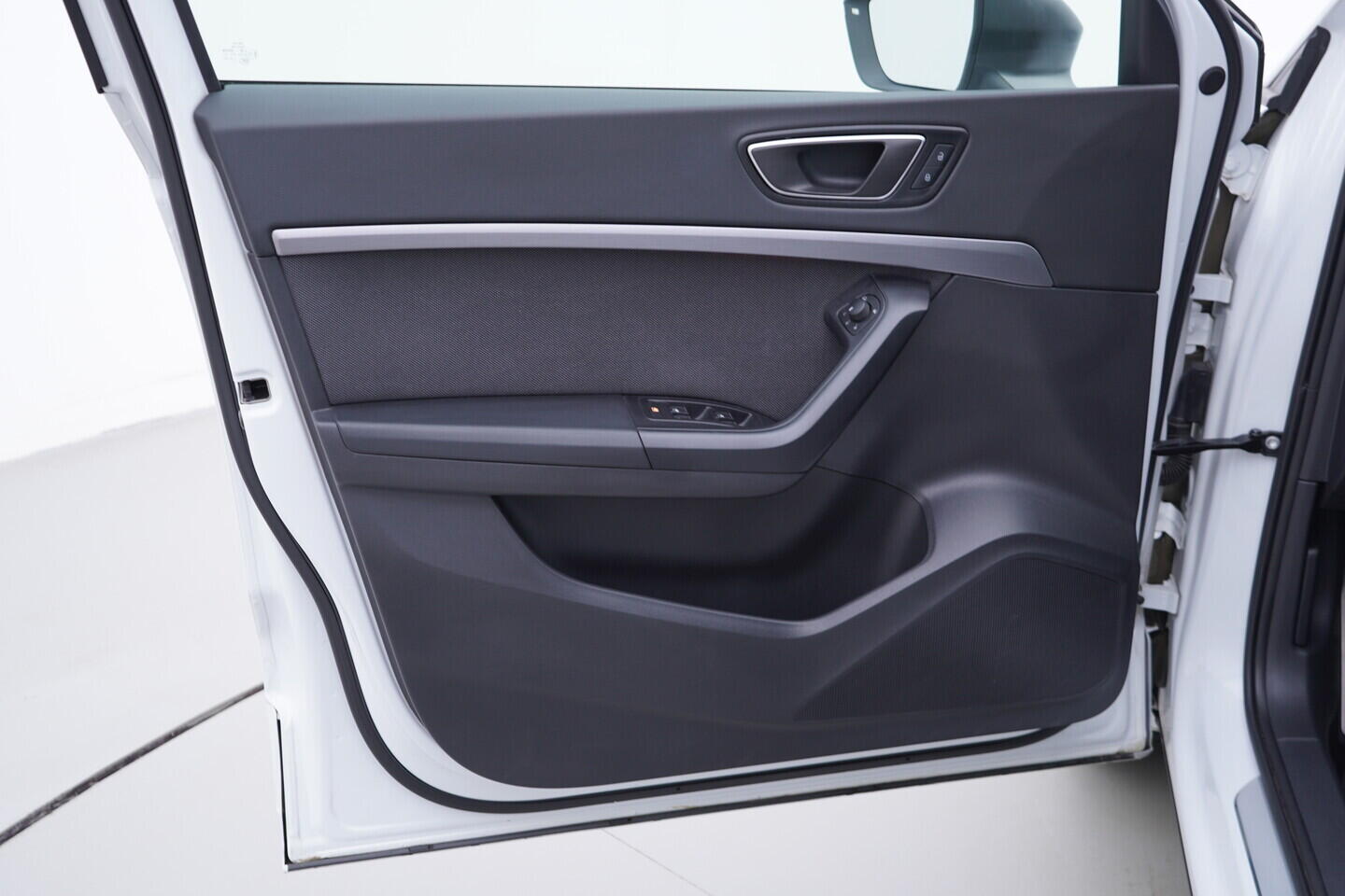 OV190V11220_19.webp_SEAT ATECA FR 1.5 TSI 110 kW manuál, DPH