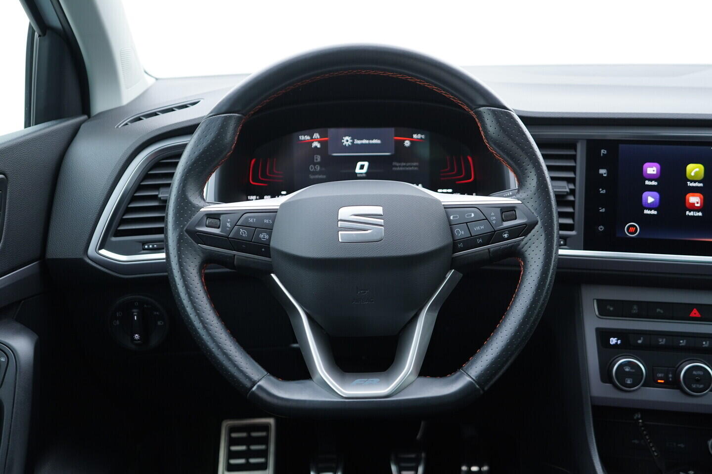 OV190V11220_27.webp_SEAT ATECA FR 1.5 TSI 110 kW manuál, DPH