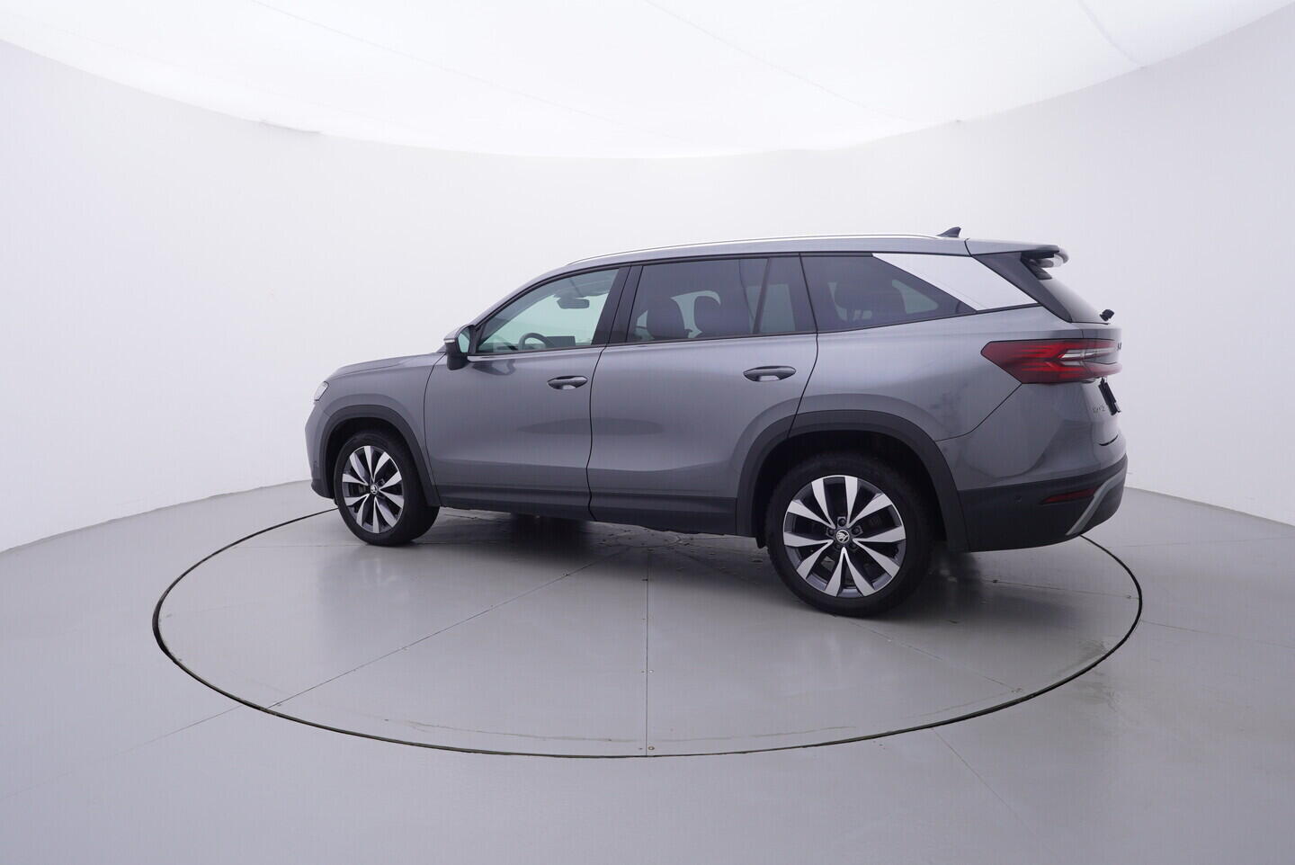 OV190V11221_12.webp_KODIAQ Exclusive Selection 2.0 TDI 142 kW automat, DPH