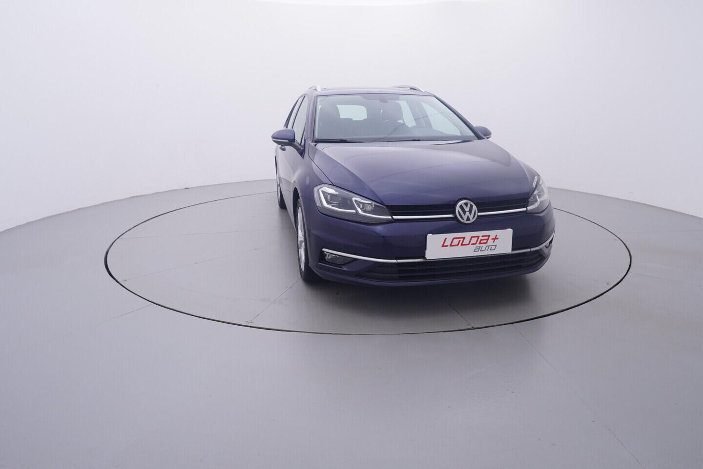 OV190V11226_17.webp_GOLF  1.6 TDI 85 kW manuál