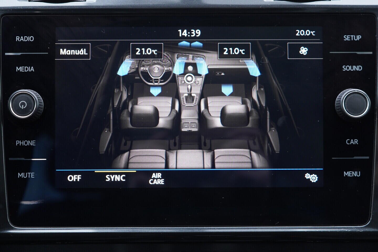 OV190V11226_31.webp_GOLF  1.6 TDI 85 kW manuál