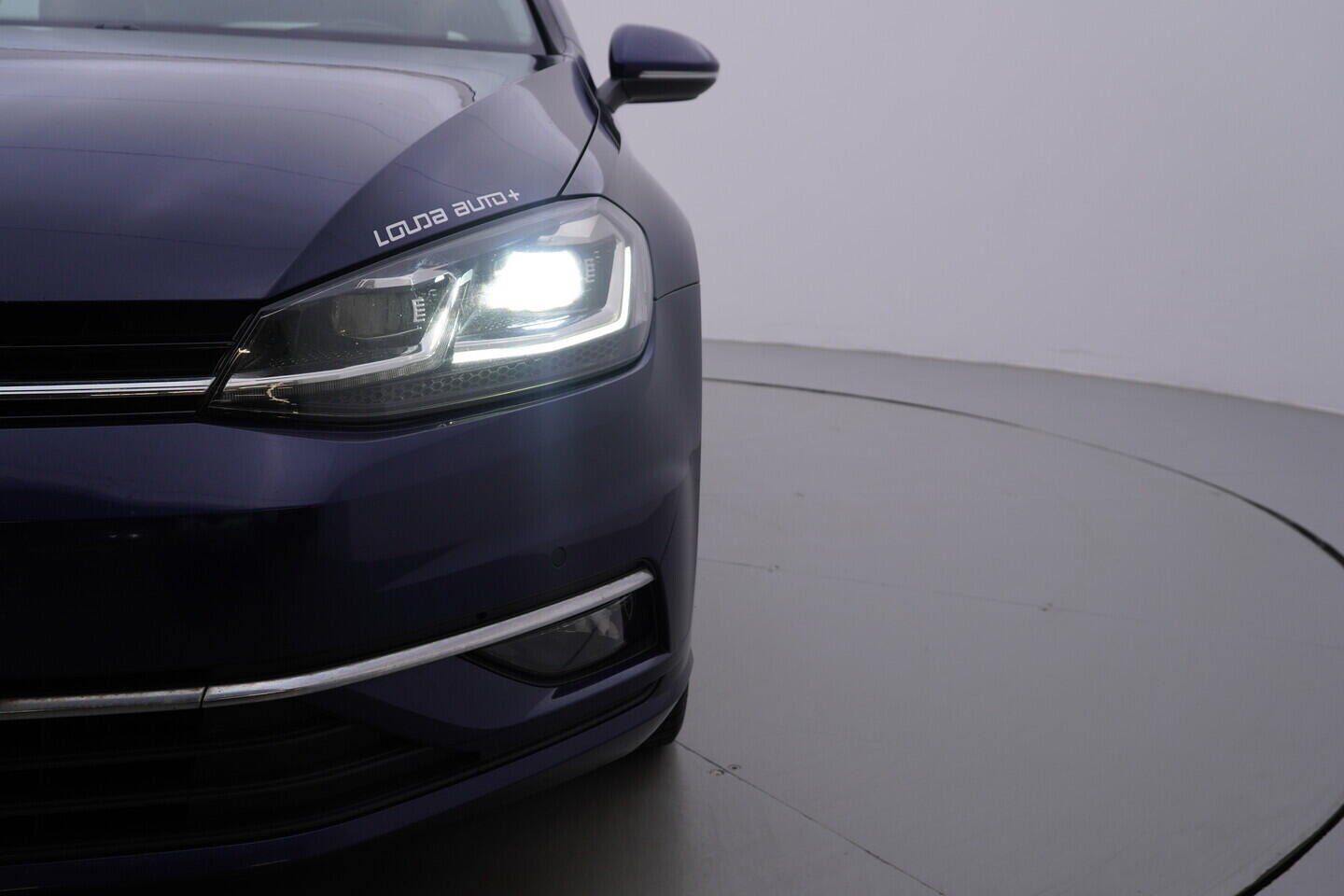 OV190V11226_42.webp_GOLF  1.6 TDI 85 kW manuál