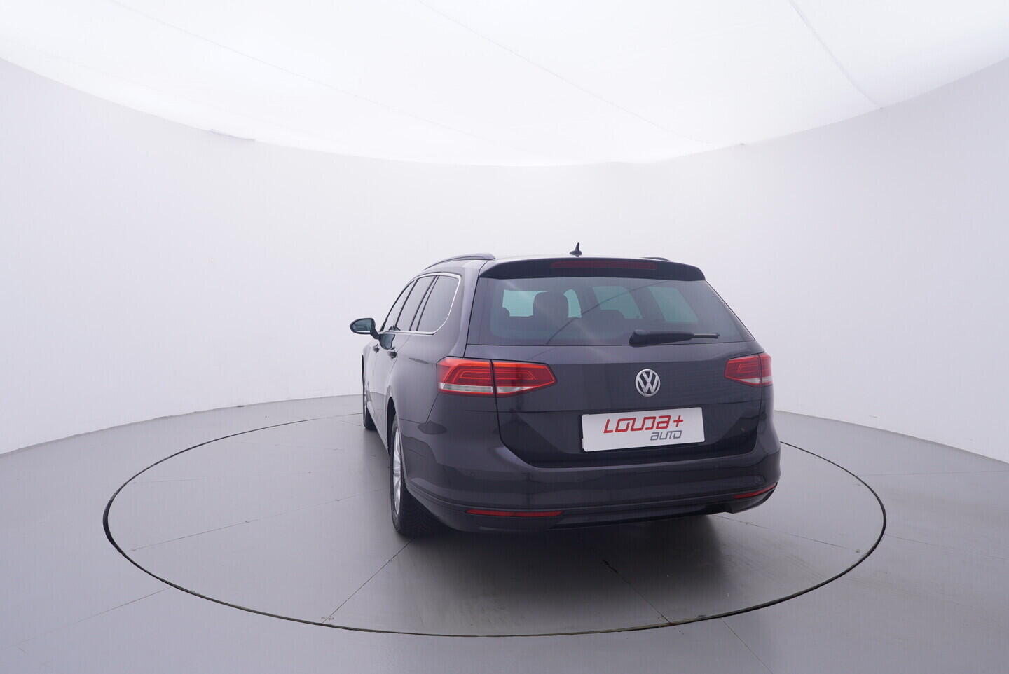 OV190V11229_13.webp_PASSAT Comfortline 1.4 TSI 110 kW manuál