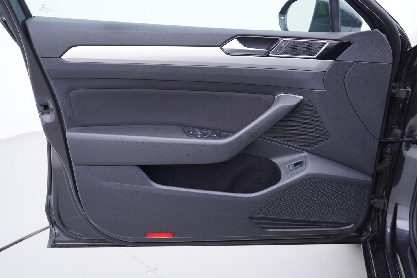 OV190V11229_19.webp_PASSAT Comfortline 1.4 TSI 110 kW manuál