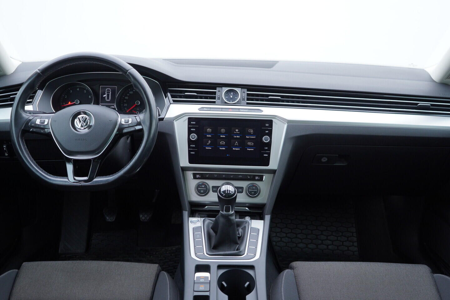 OV190V11229_26.webp_PASSAT Comfortline 1.4 TSI 110 kW manuál