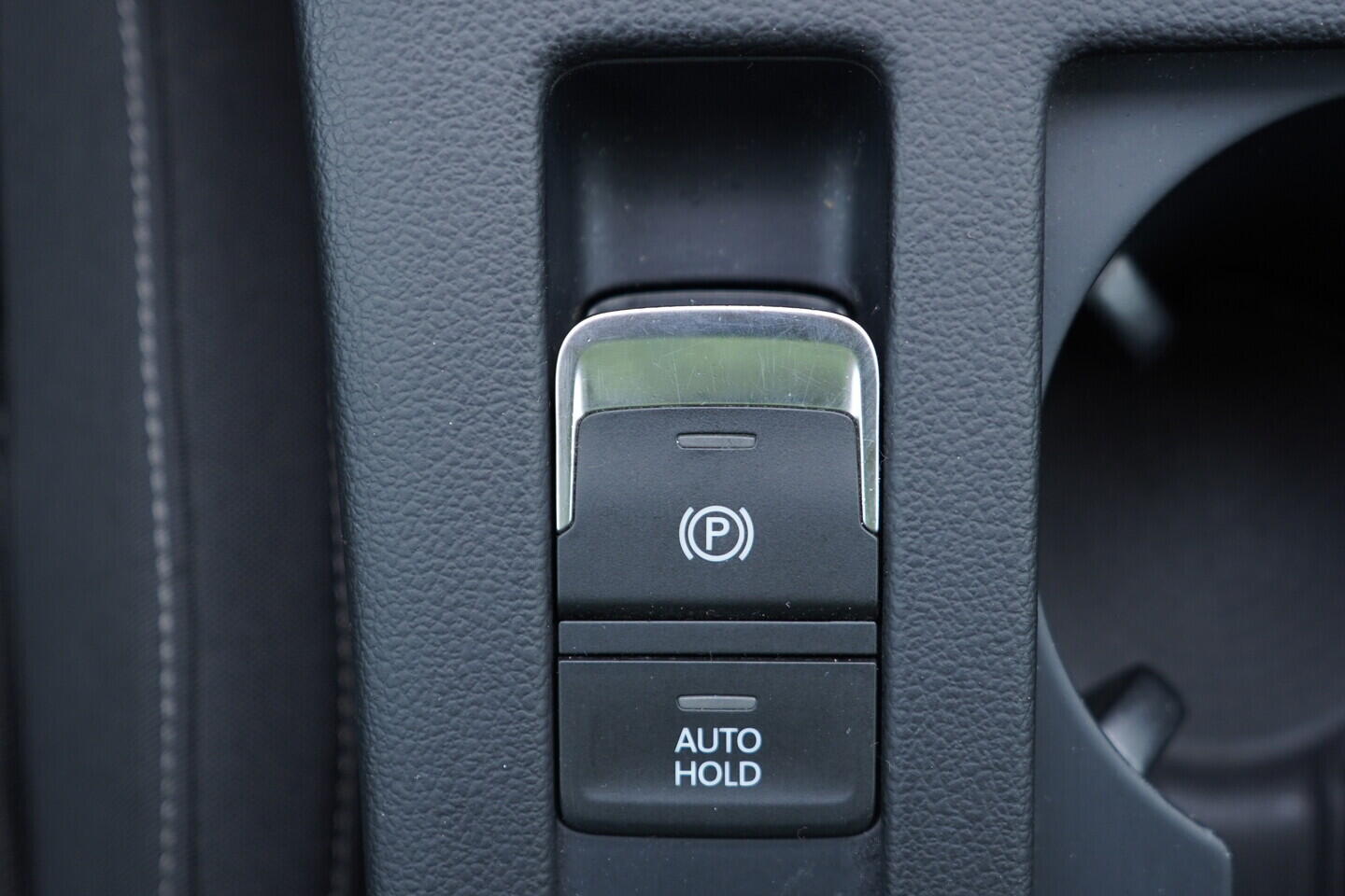 OV190V11229_35.webp_PASSAT Comfortline 1.4 TSI 110 kW manuál