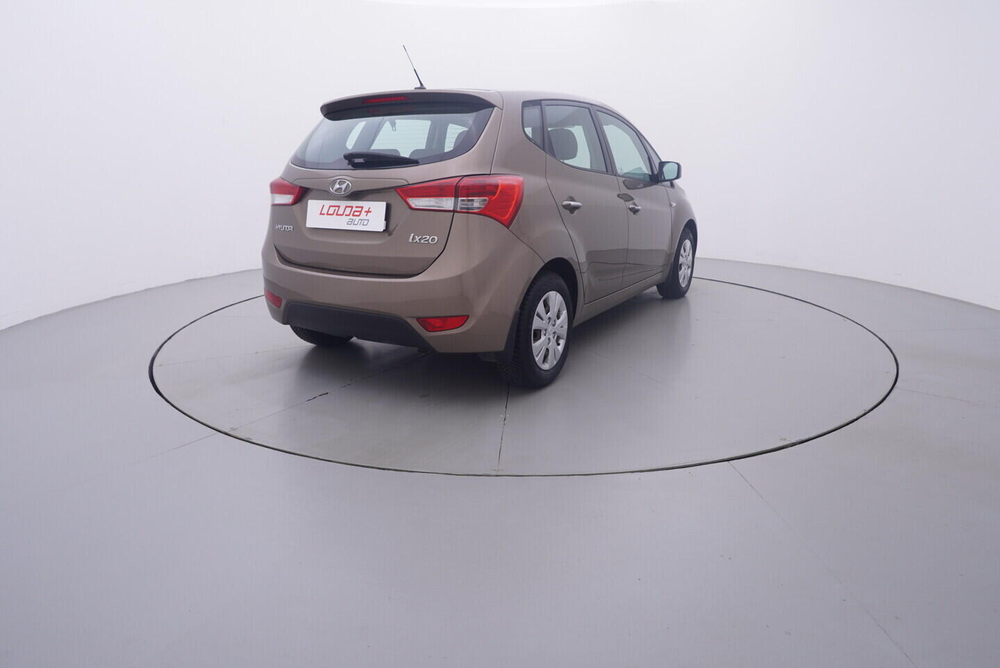 OV190V11231_14.webp_IX20  1.6 GDI 91 kW automat