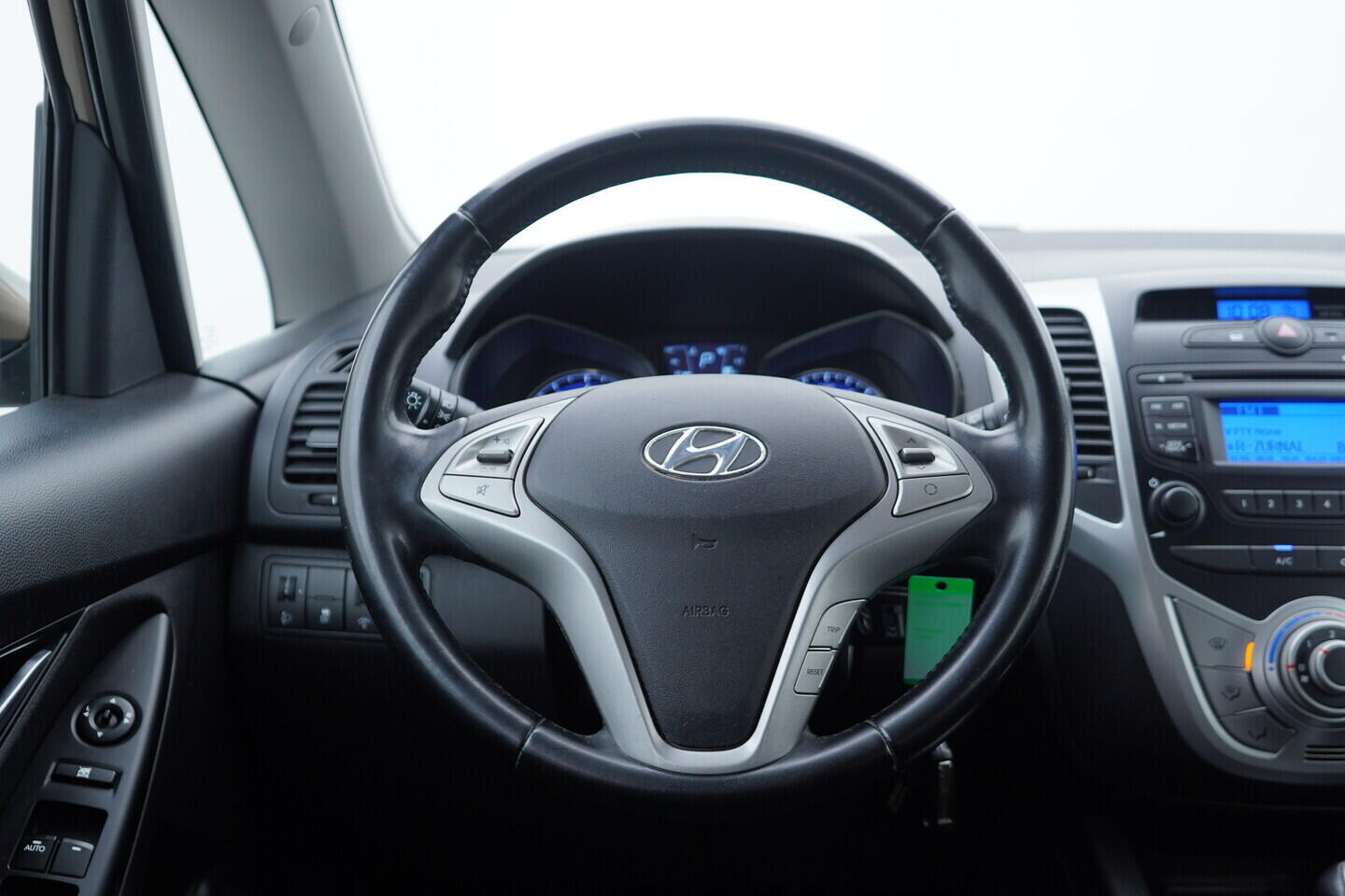 OV190V11231_26.webp_IX20  1.6 GDI 91 kW automat