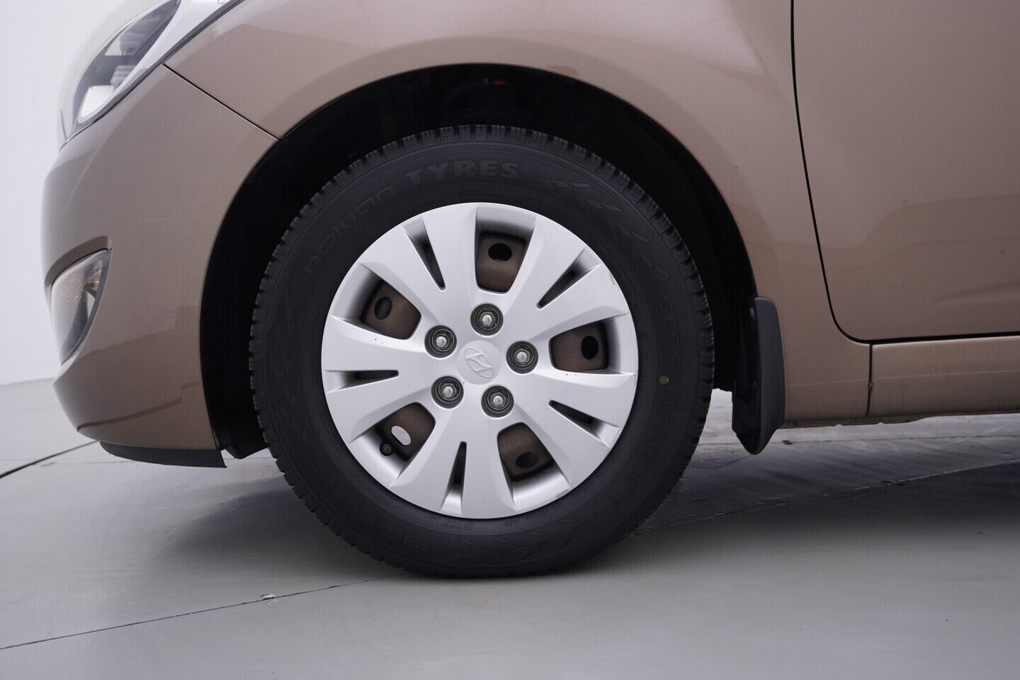 OV190V11231_35.webp_IX20  1.6 GDI 91 kW automat