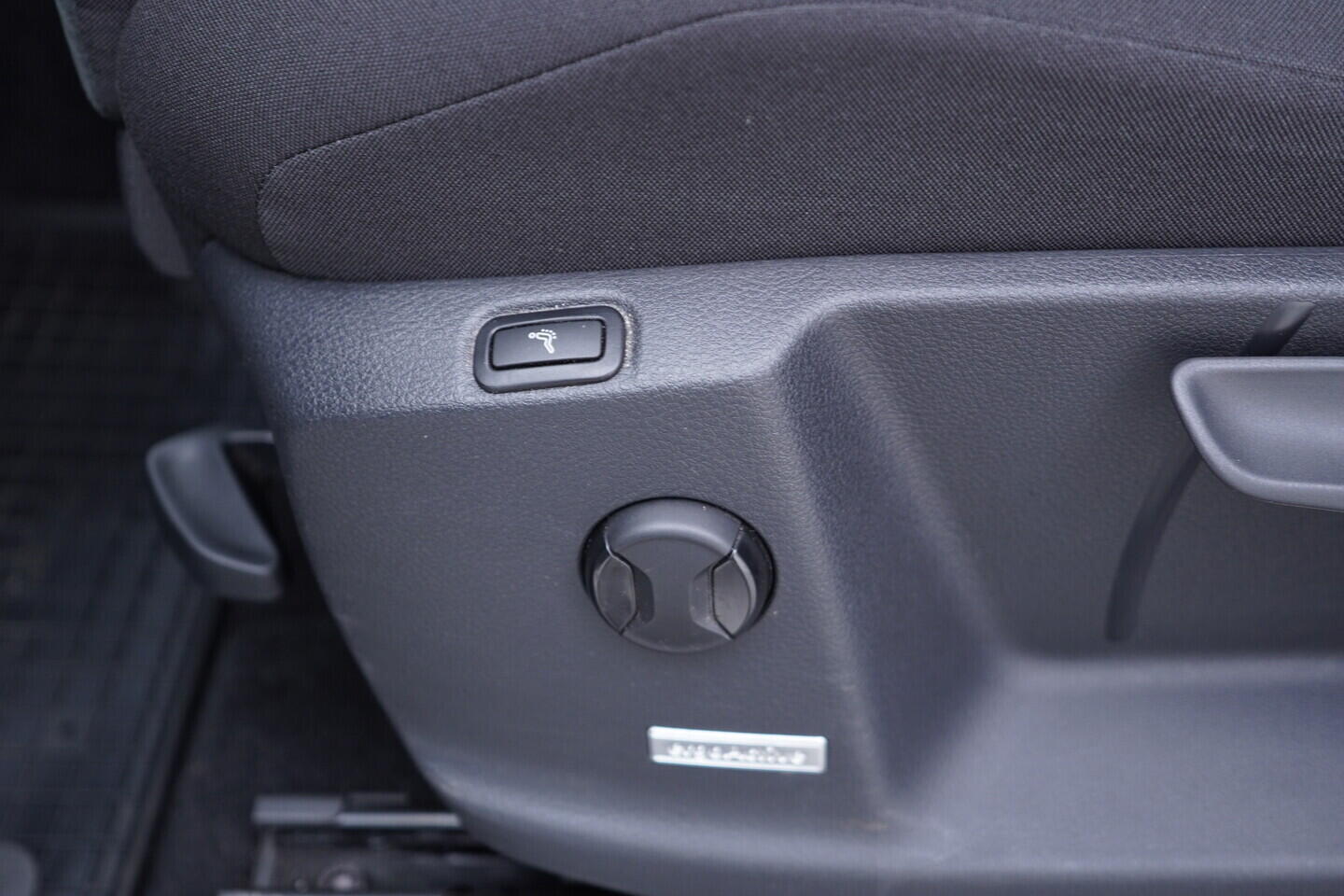 OV190V11234_22.webp_TOURAN Comfortline 1.5 TSI 110 kW automat, DPH