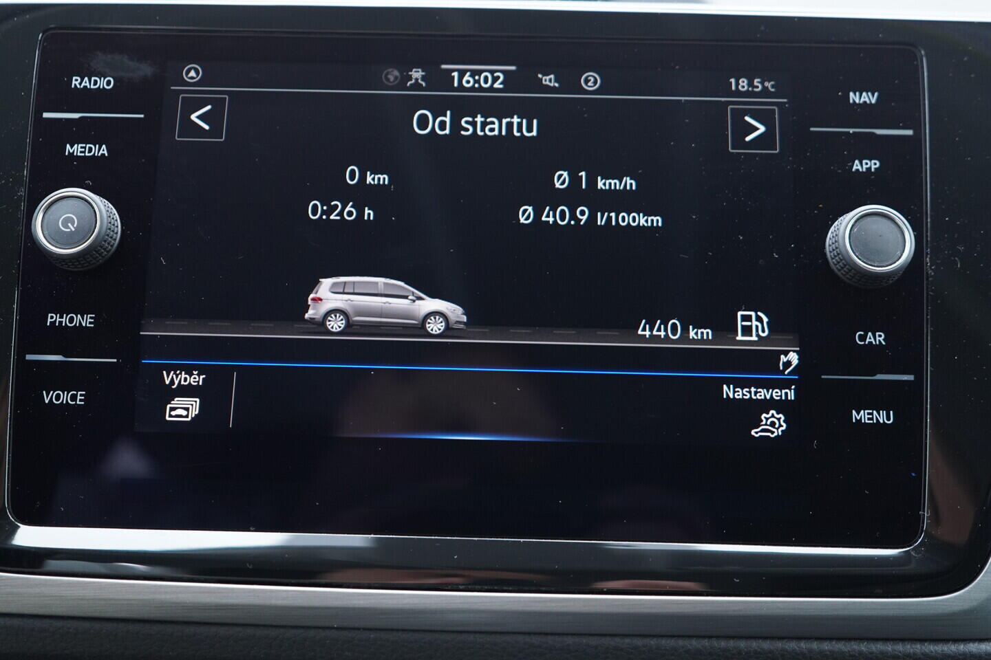 OV190V11234_32.webp_TOURAN Comfortline 1.5 TSI 110 kW automat, DPH