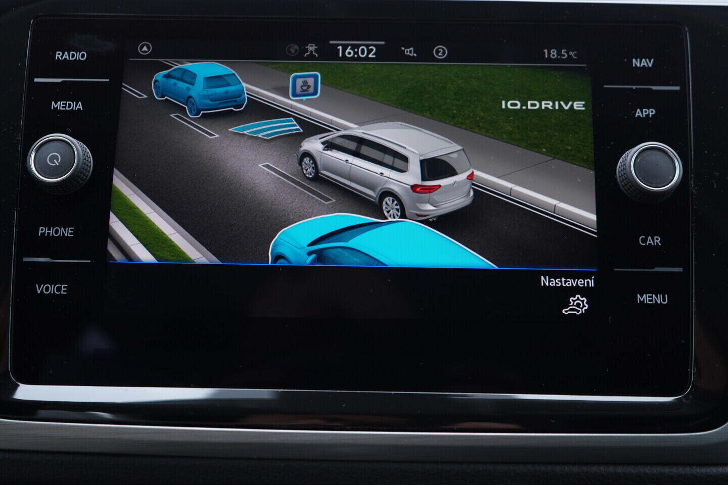 OV190V11234_33.webp_TOURAN Comfortline 1.5 TSI 110 kW automat, DPH