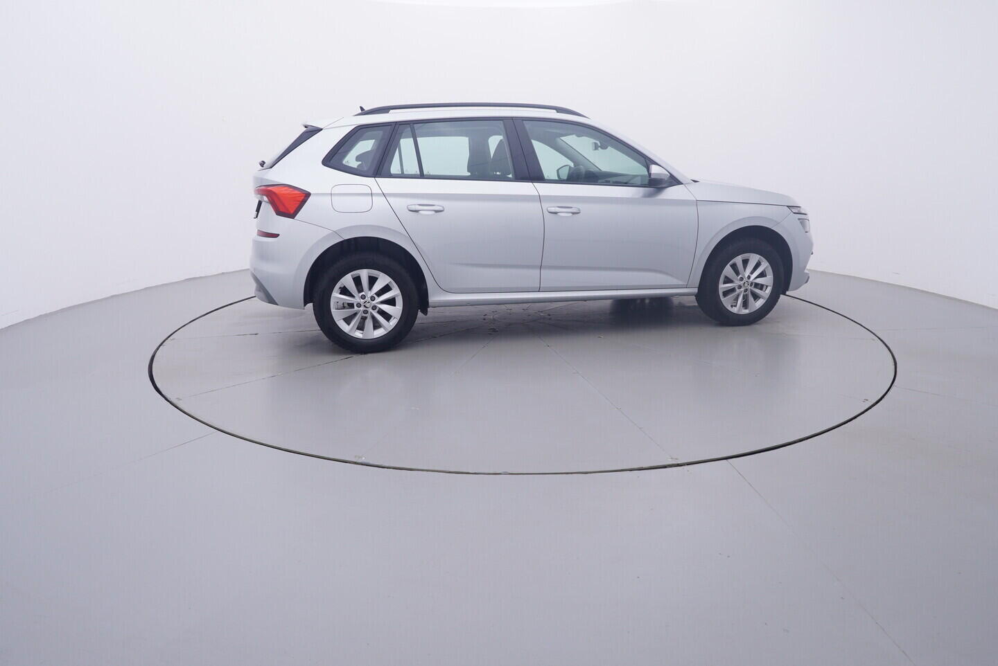 OV190V11240_11.webp_KAMIQ Ambition 1.0 TSI 70 kW manuál, DPH