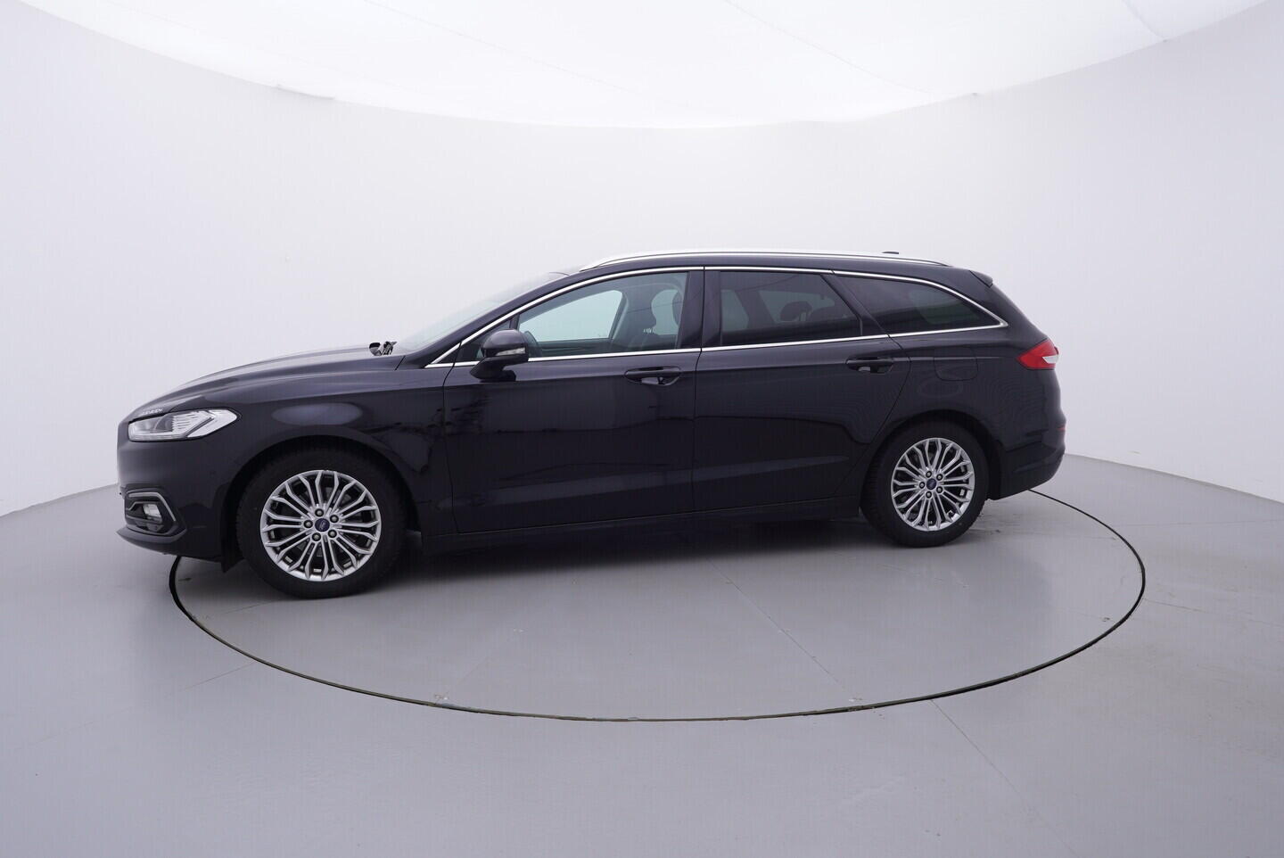 OV190V11242_11.webp_MONDEO Titanium 2.0  88 kW automat