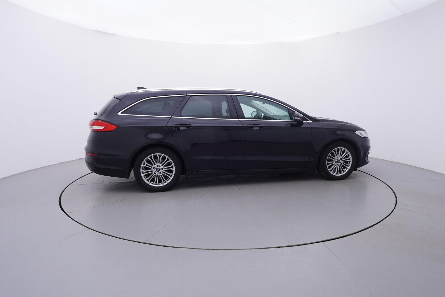 OV190V11242_15.webp_MONDEO Titanium 2.0  88 kW automat