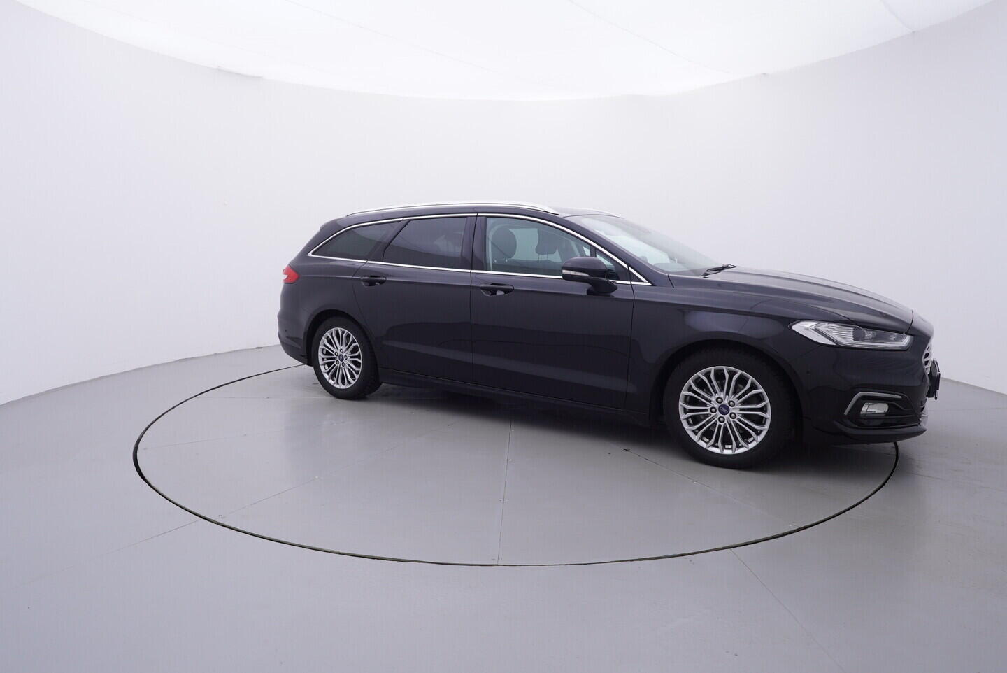 OV190V11242_16.webp_MONDEO Titanium 2.0  88 kW automat