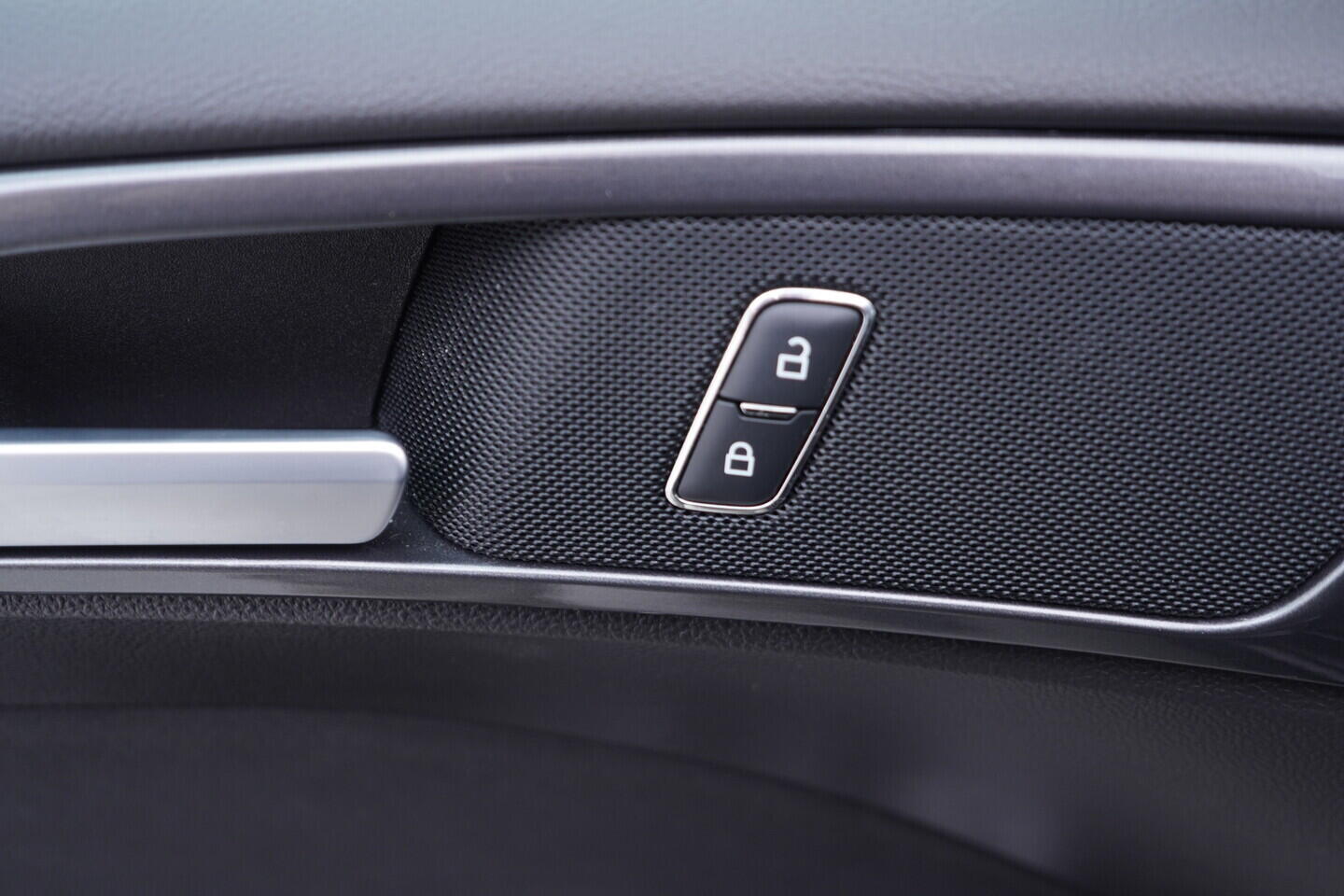 OV190V11242_21.webp_MONDEO Titanium 2.0  88 kW automat