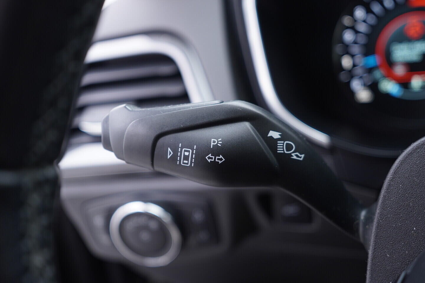 OV190V11242_24.webp_MONDEO Titanium 2.0  88 kW automat