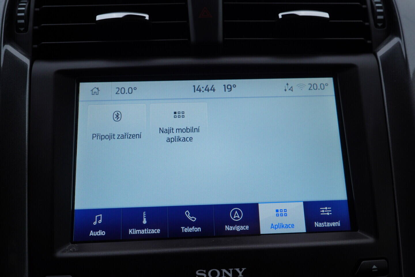 OV190V11242_33.webp_MONDEO Titanium 2.0  88 kW automat