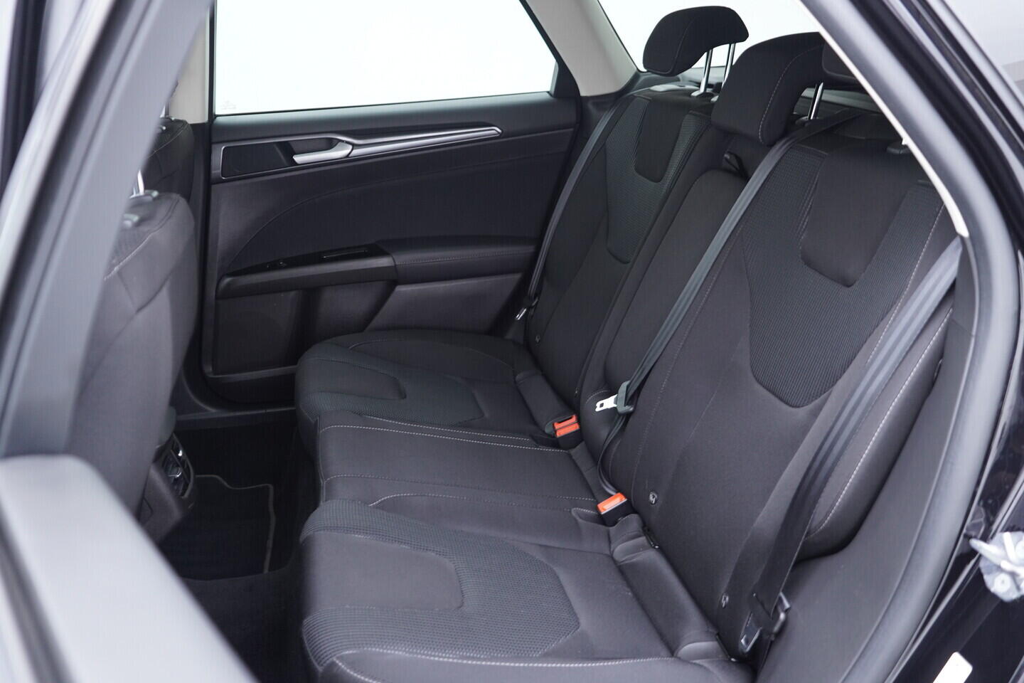 OV190V11242_43.webp_MONDEO Titanium 2.0  88 kW automat