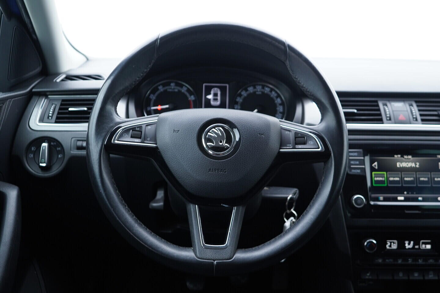 OV190V11243_27.webp_RAPID Style 1.0 TSI 81 kW manuál, DPH