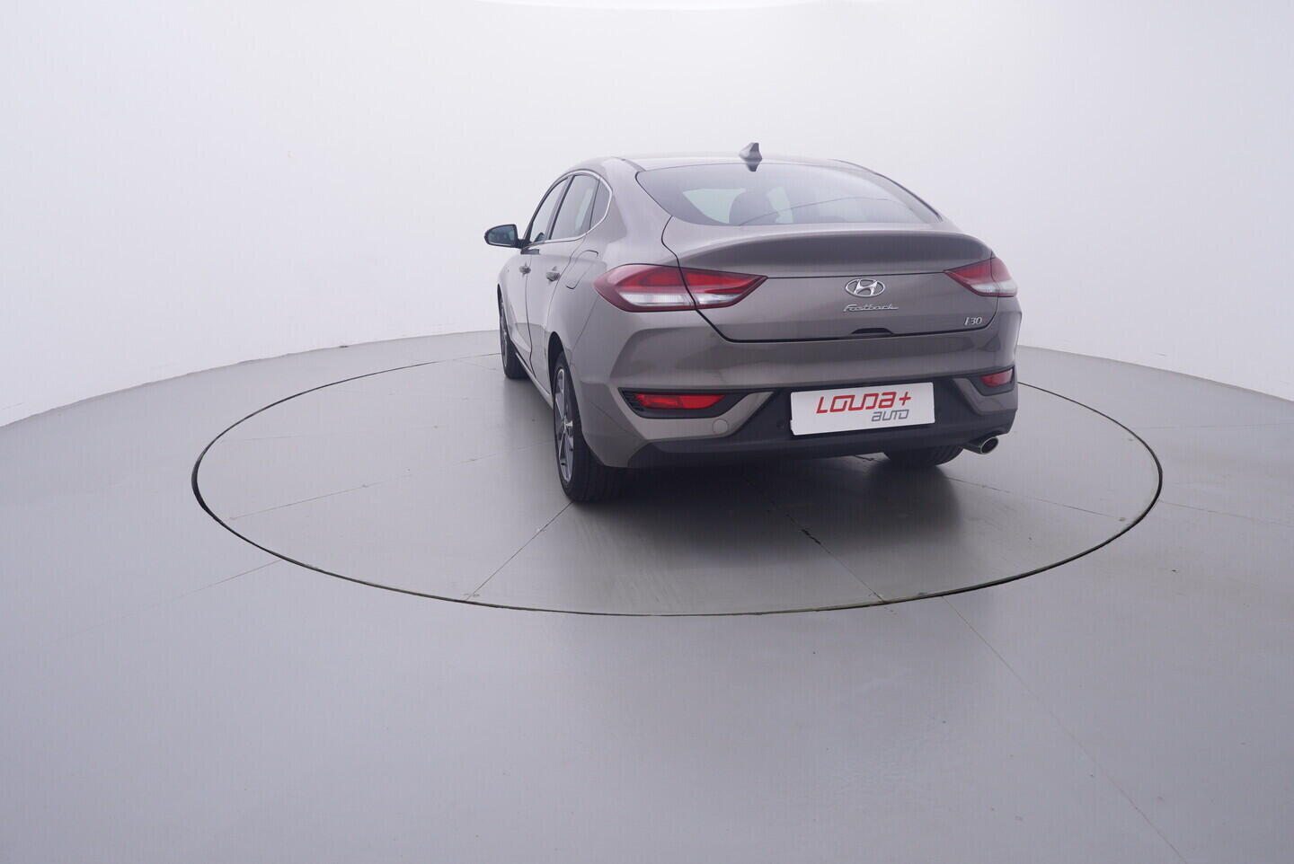 OV190V11246_13.webp_I30 Smart 1.0 T-GDI _ kW manuál