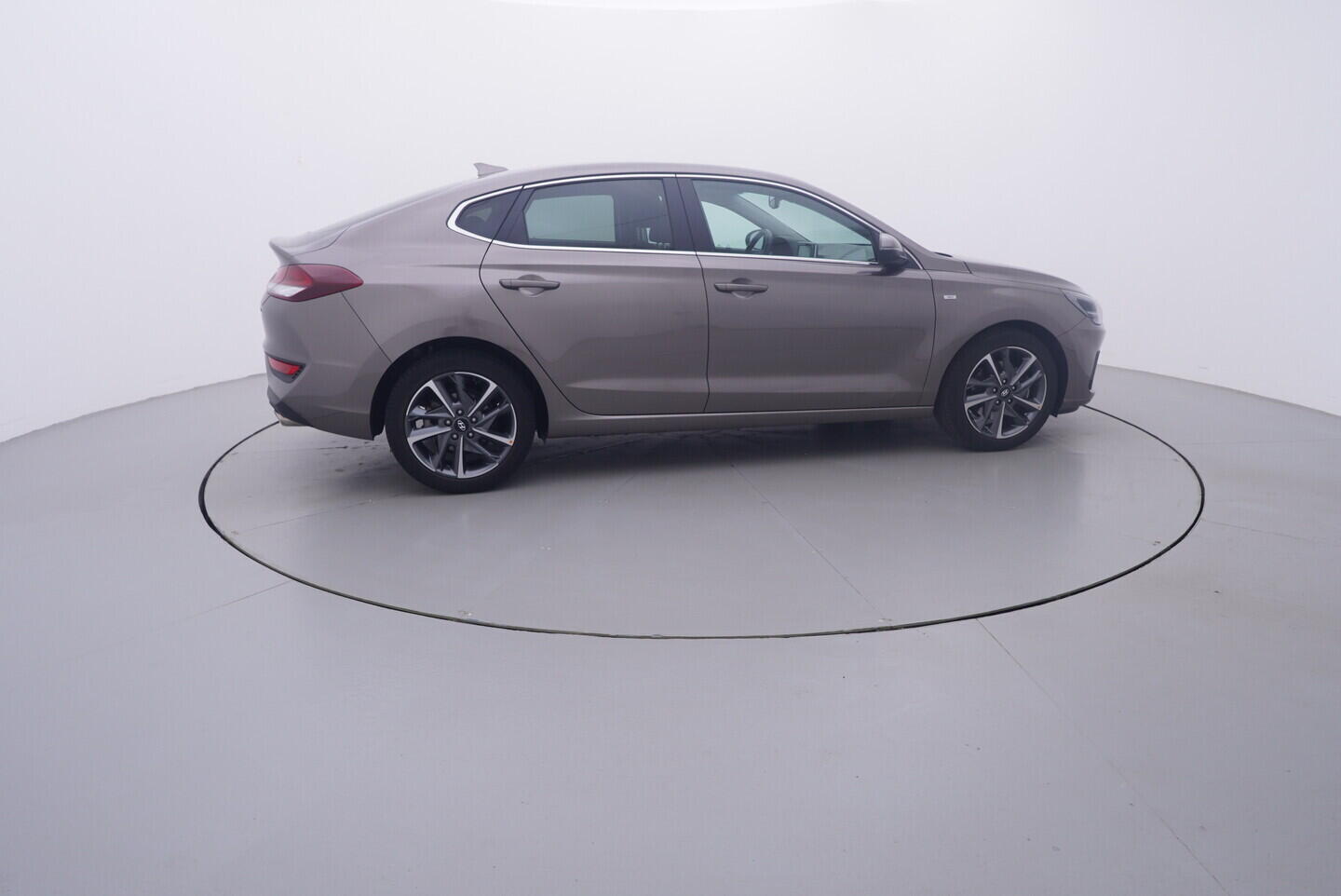 OV190V11246_15.webp_I30 Smart 1.0 T-GDI _ kW manuál