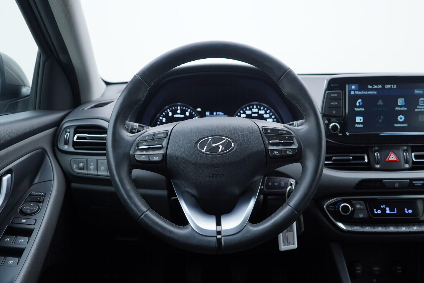 OV190V11246_26.webp_I30 Smart 1.0 T-GDI _ kW manuál