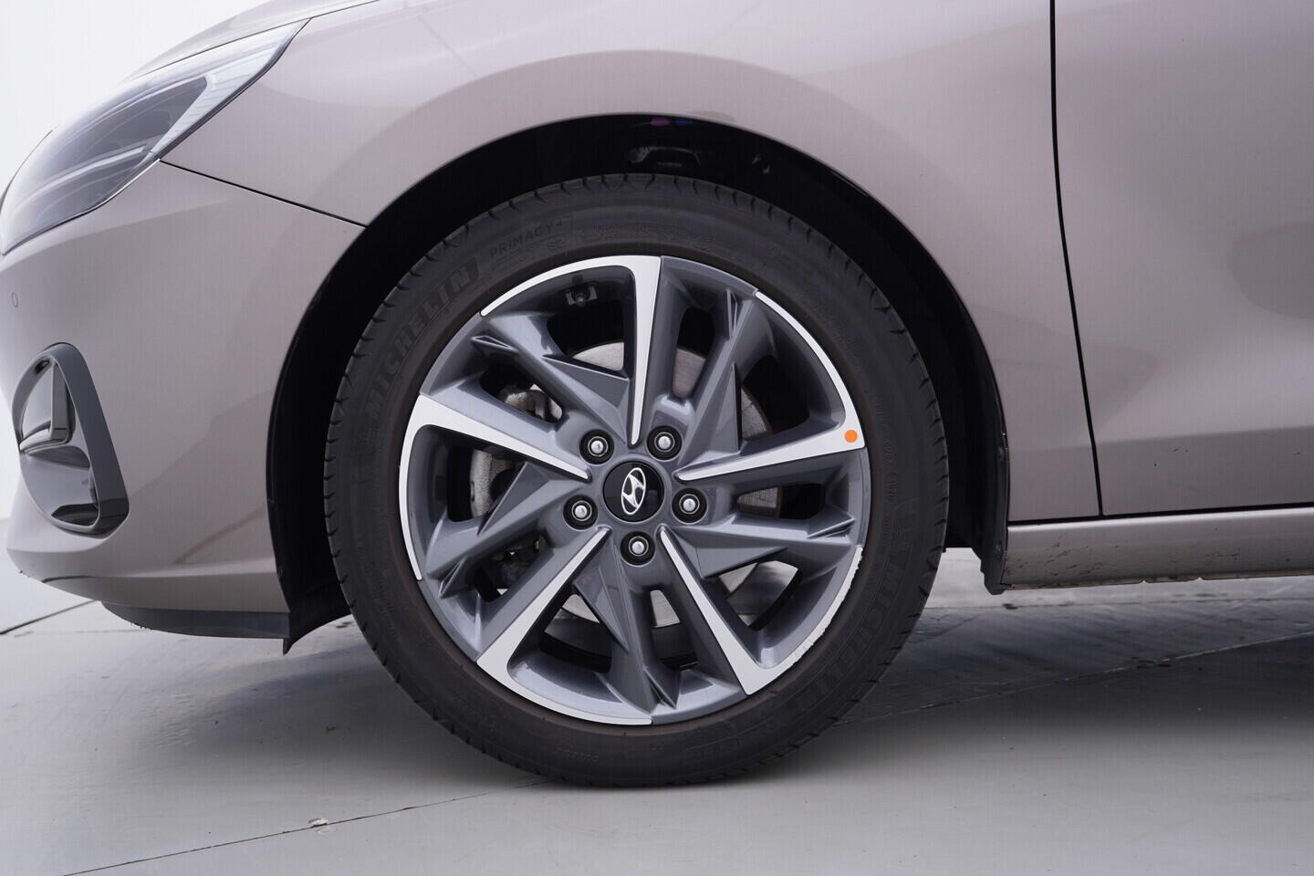 OV190V11246_34.webp_I30 Smart 1.0 T-GDI _ kW manuál