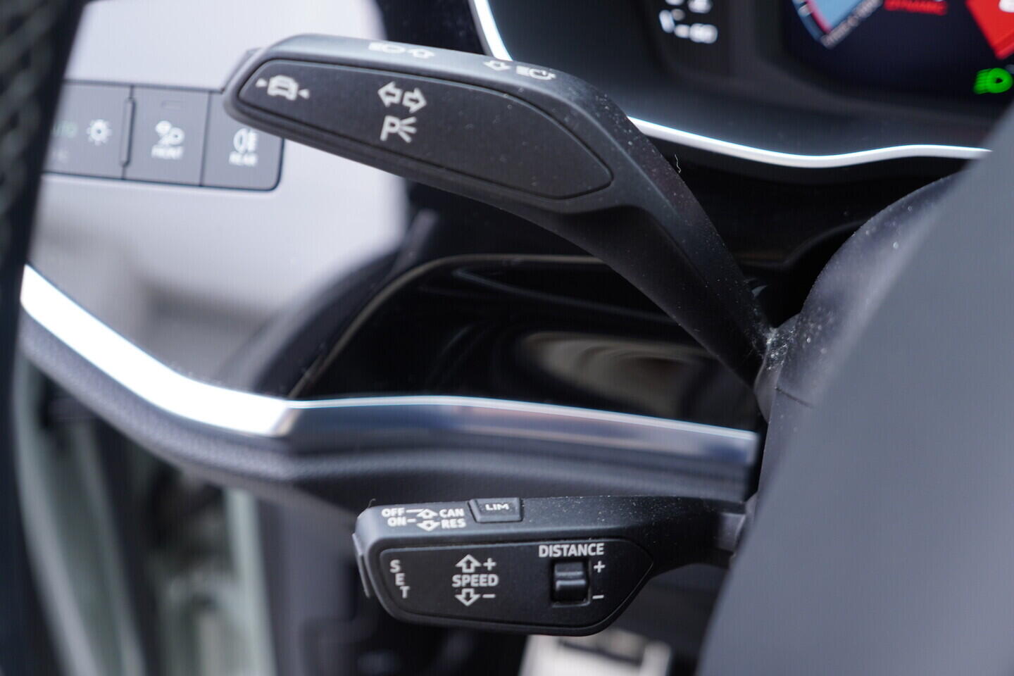 OV190V11247_24.webp_Q3 SPORTBACK S-LINE 2.0 TDI 147 kW automat, DPH