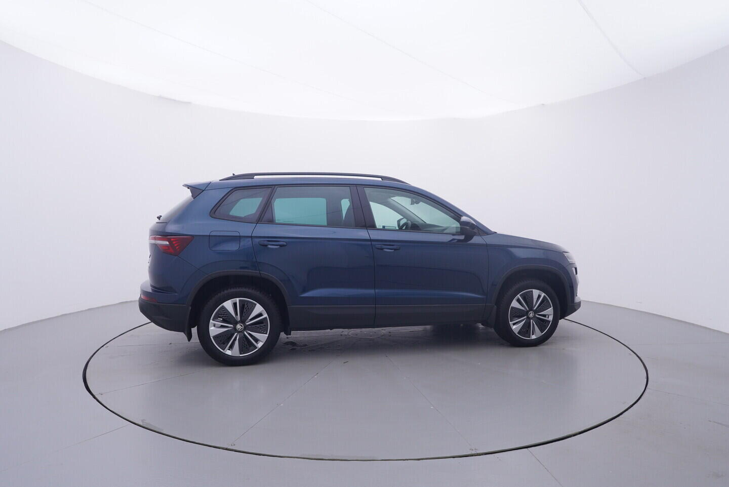OV190V11254_15.webp_KAROQ Style 2.0 TDI 110 kW automat, DPH