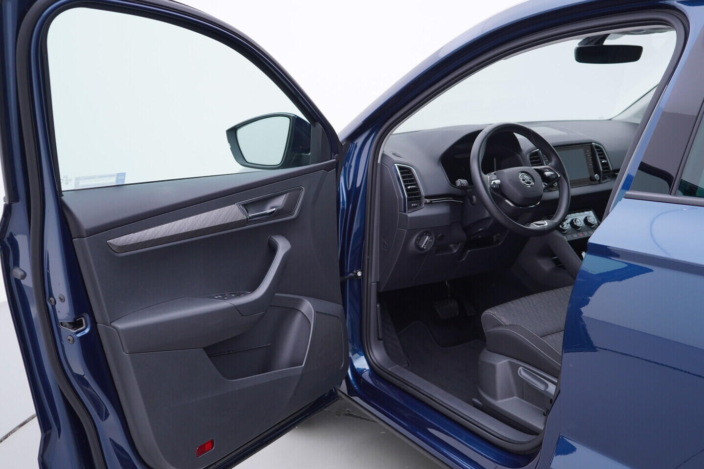 OV190V11254_18.webp_KAROQ Style 2.0 TDI 110 kW automat, DPH