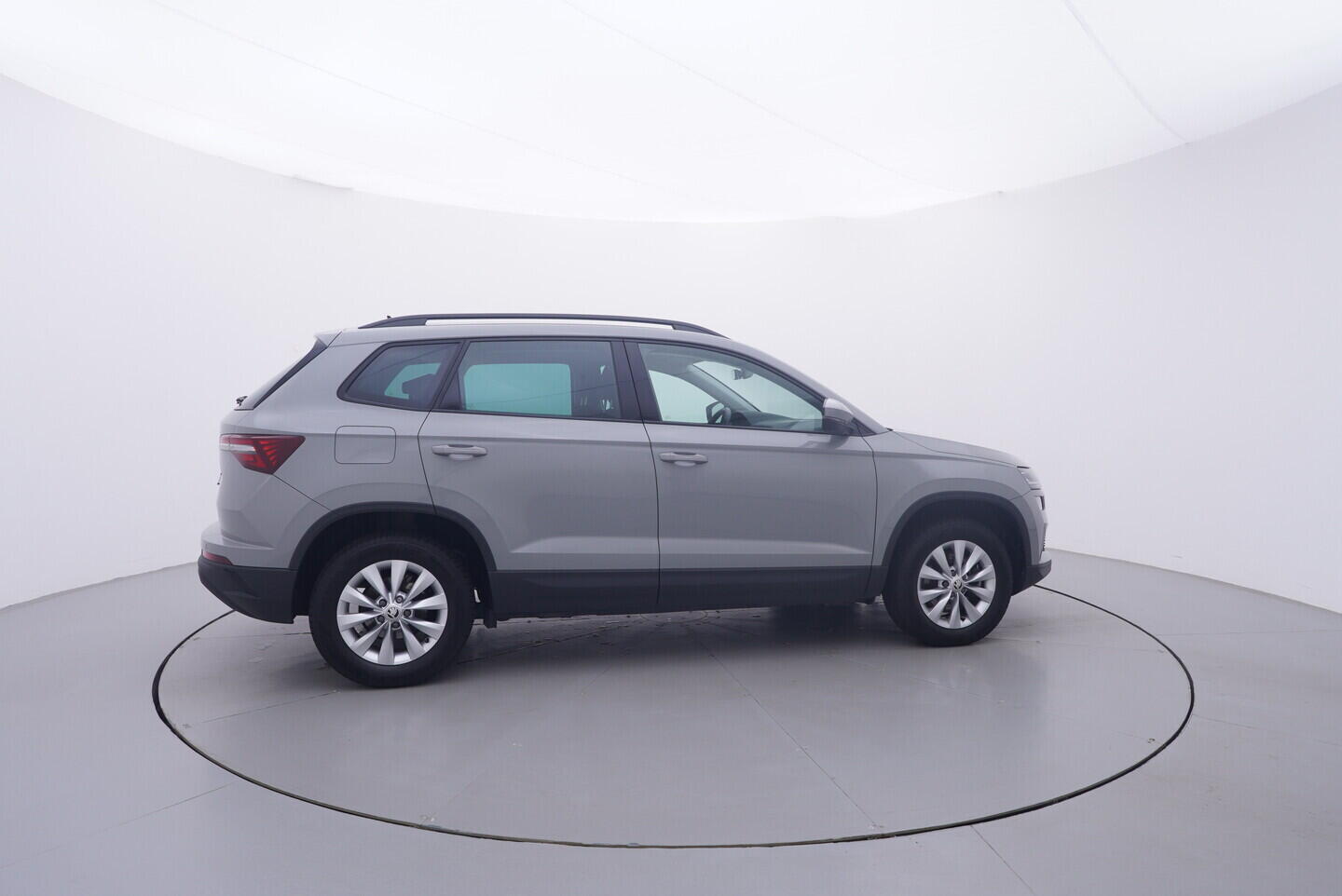 OV190V11257_15.webp_KAROQ Fresh II. 1.5 TSI 110 kW automat, DPH