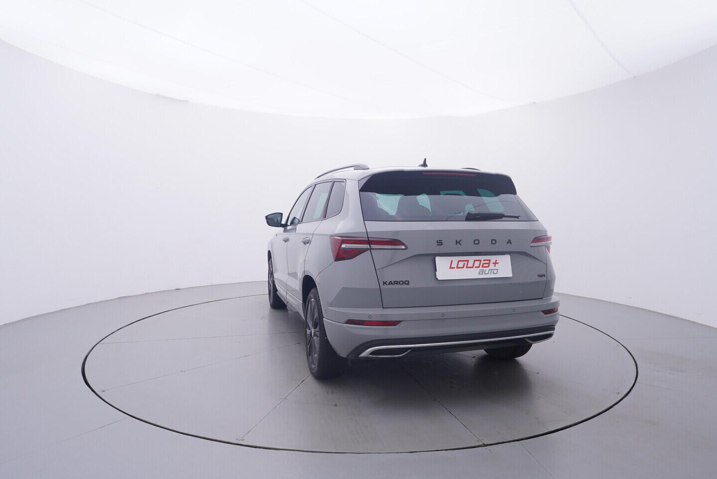 OV190V11258_13.webp_KAROQ SportLine 2.0 TDI 110 kW automat, DPH